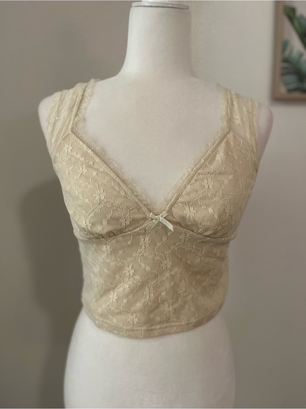 Women’s V-Neck T-Shirt with Bow Decoration